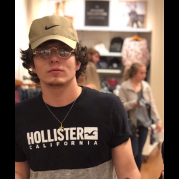 Meet your Posher, Brandon - Picture 1 of 1